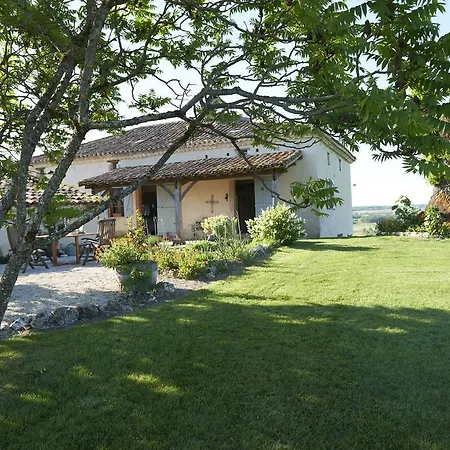 Bonjour Haut Bed & Breakfast